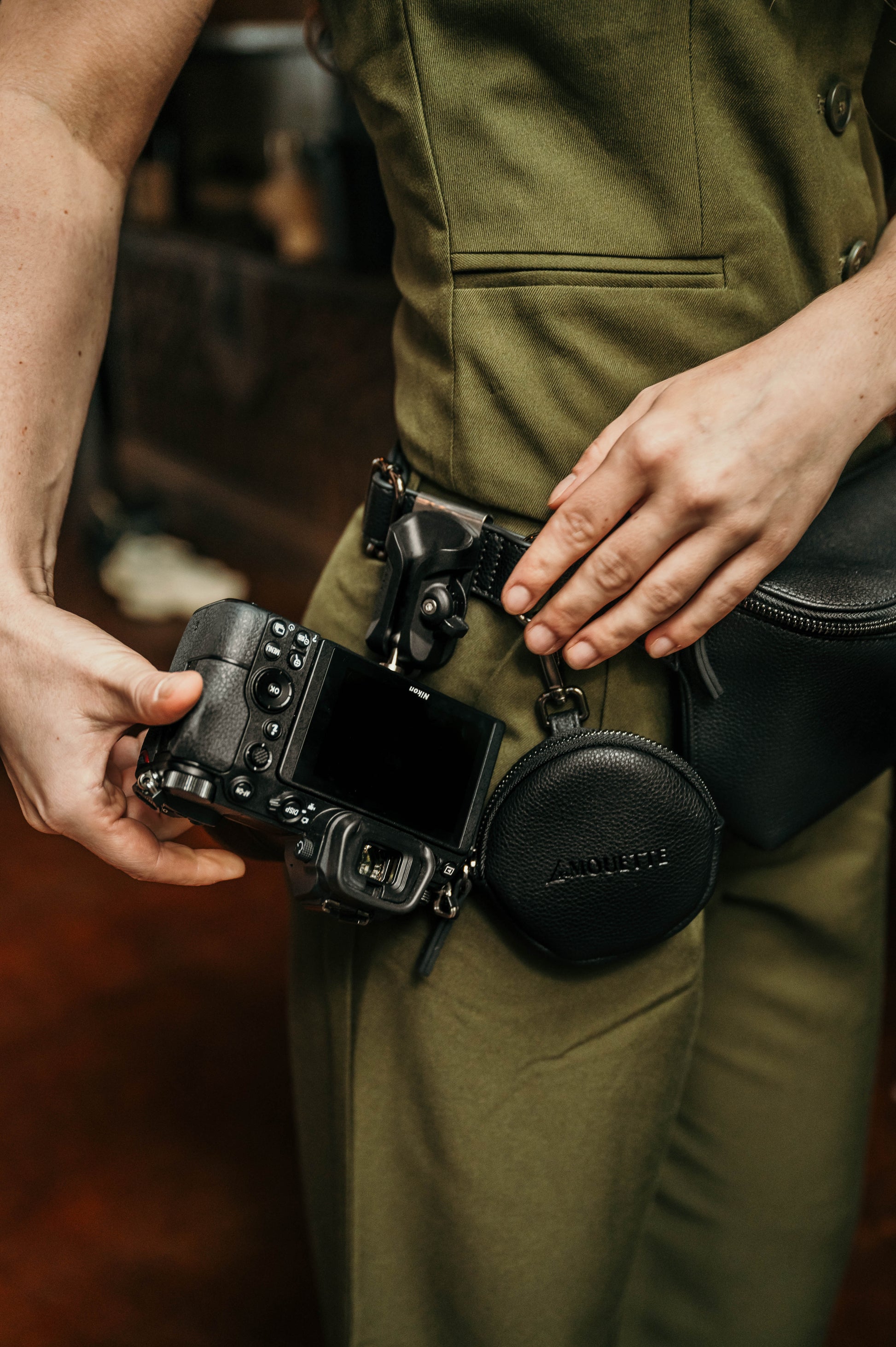La Mouette fanny pack met holster clips voor snelle toegang tot camera