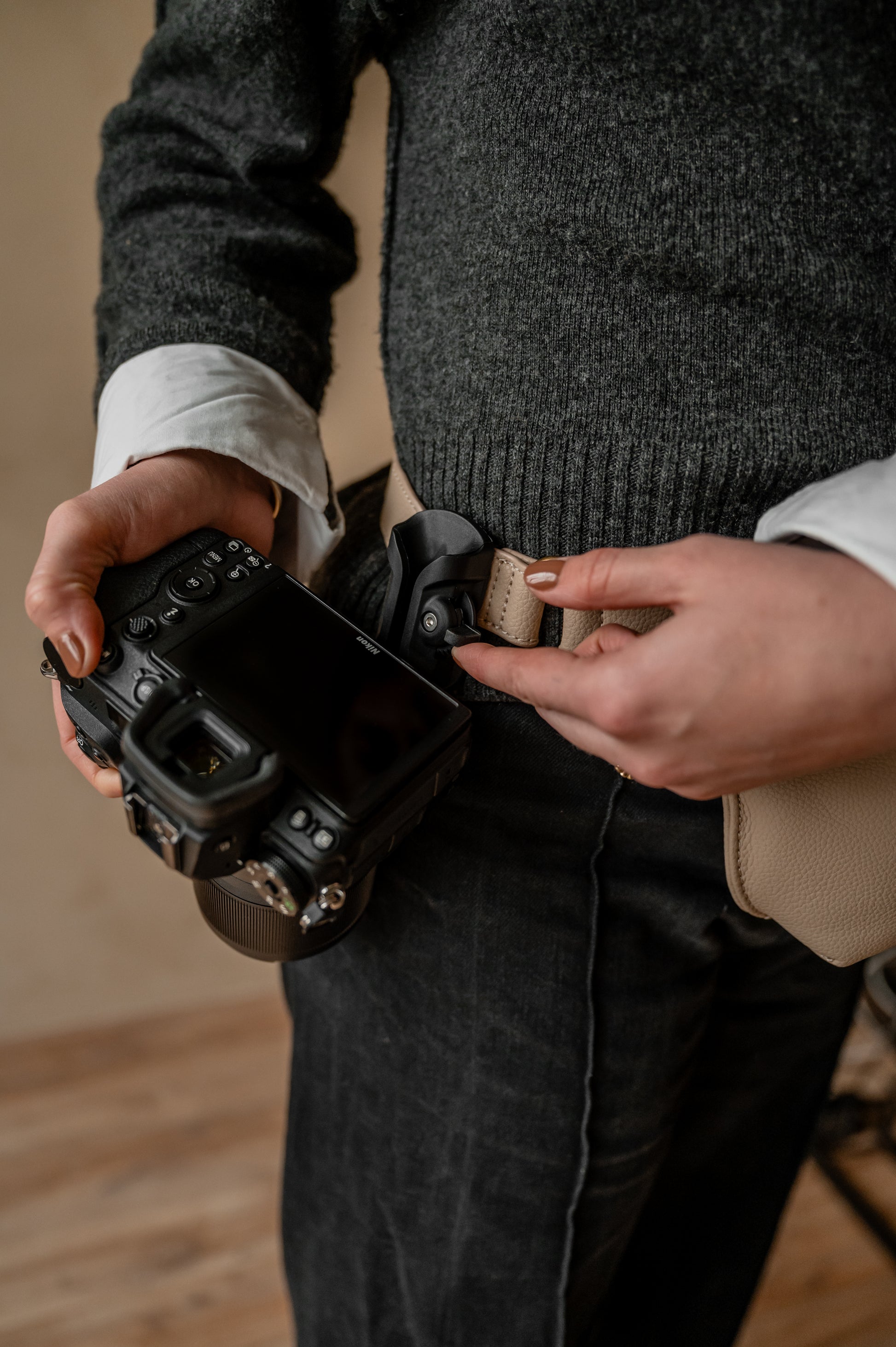 Camera holster clip voor snelle toegang tijdens shoots