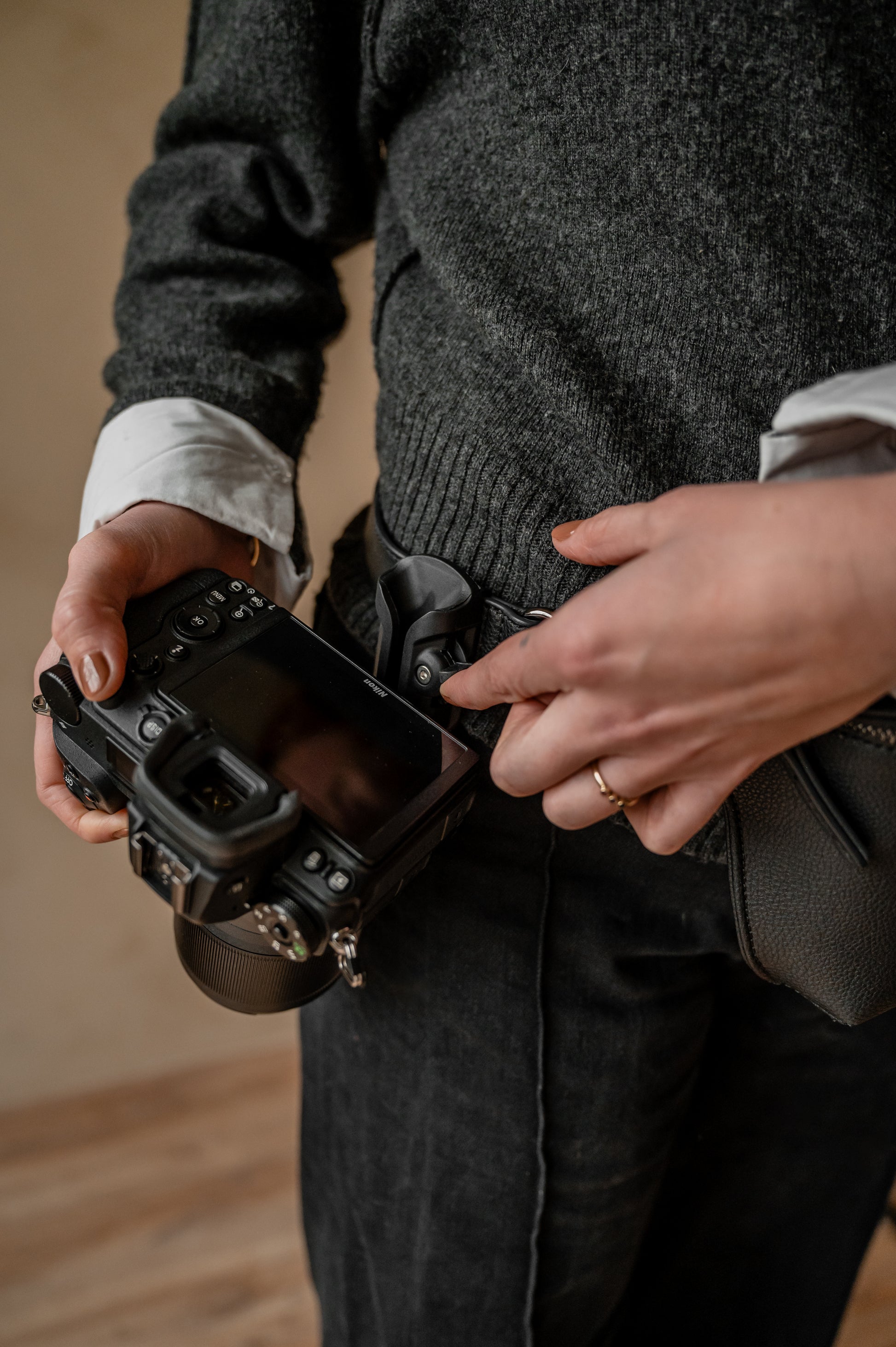 Camera holster clip voor snelle toegang tijdens shoots