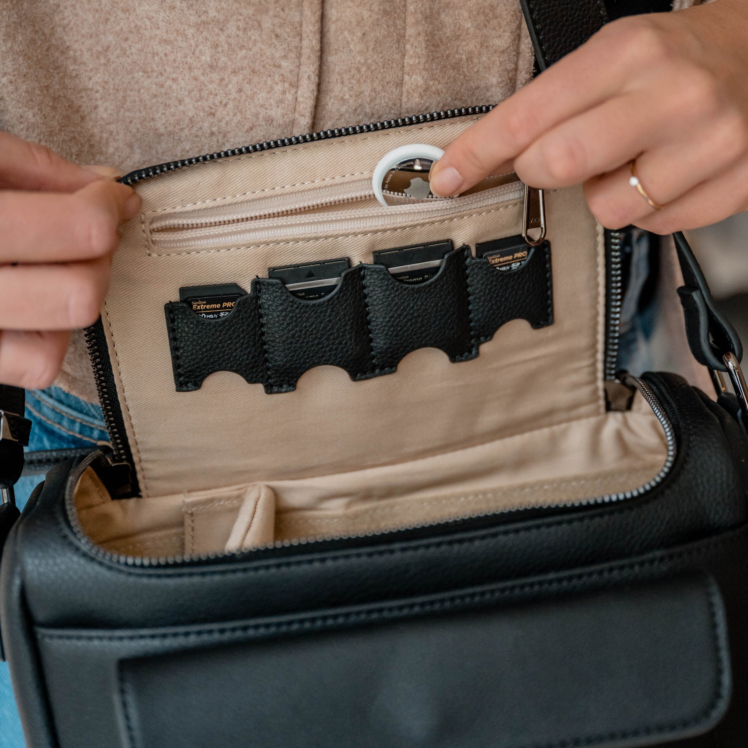 Compacte camera schoudertas voor reizen en city trips